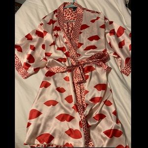 Victoria’s Secret kimono robe